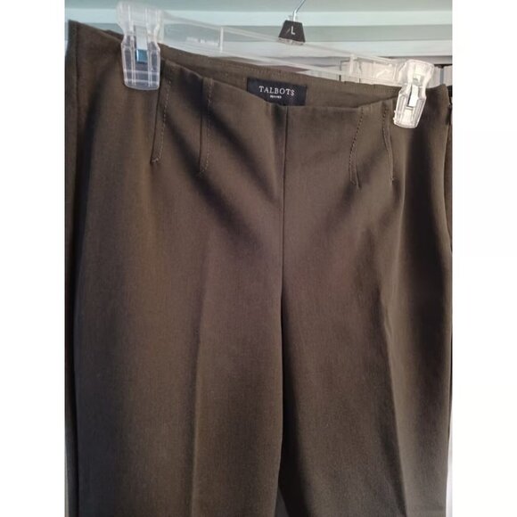 Talbots Sz 4P Brown Pleated Polyester Dress Pants zipper on the side. - Picture 3 of 7